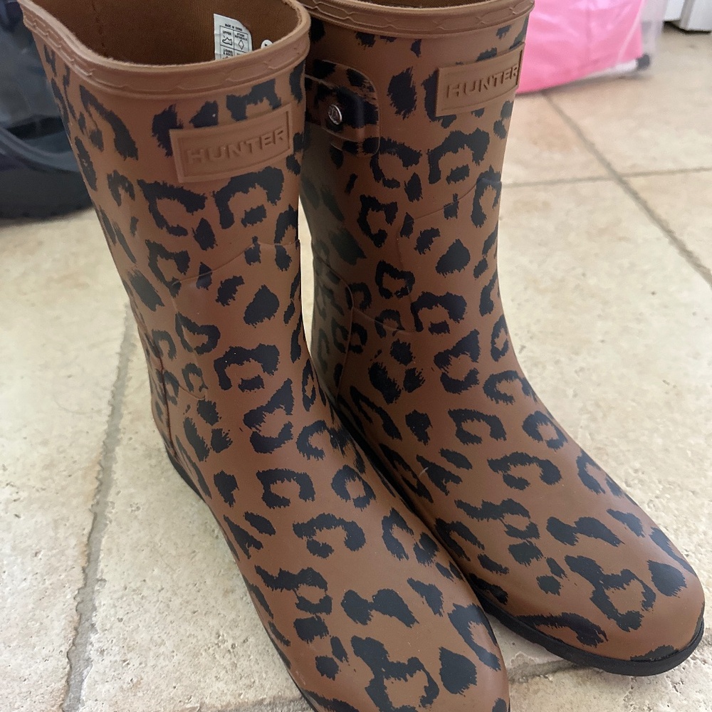 Short Leopard hunter rain boots